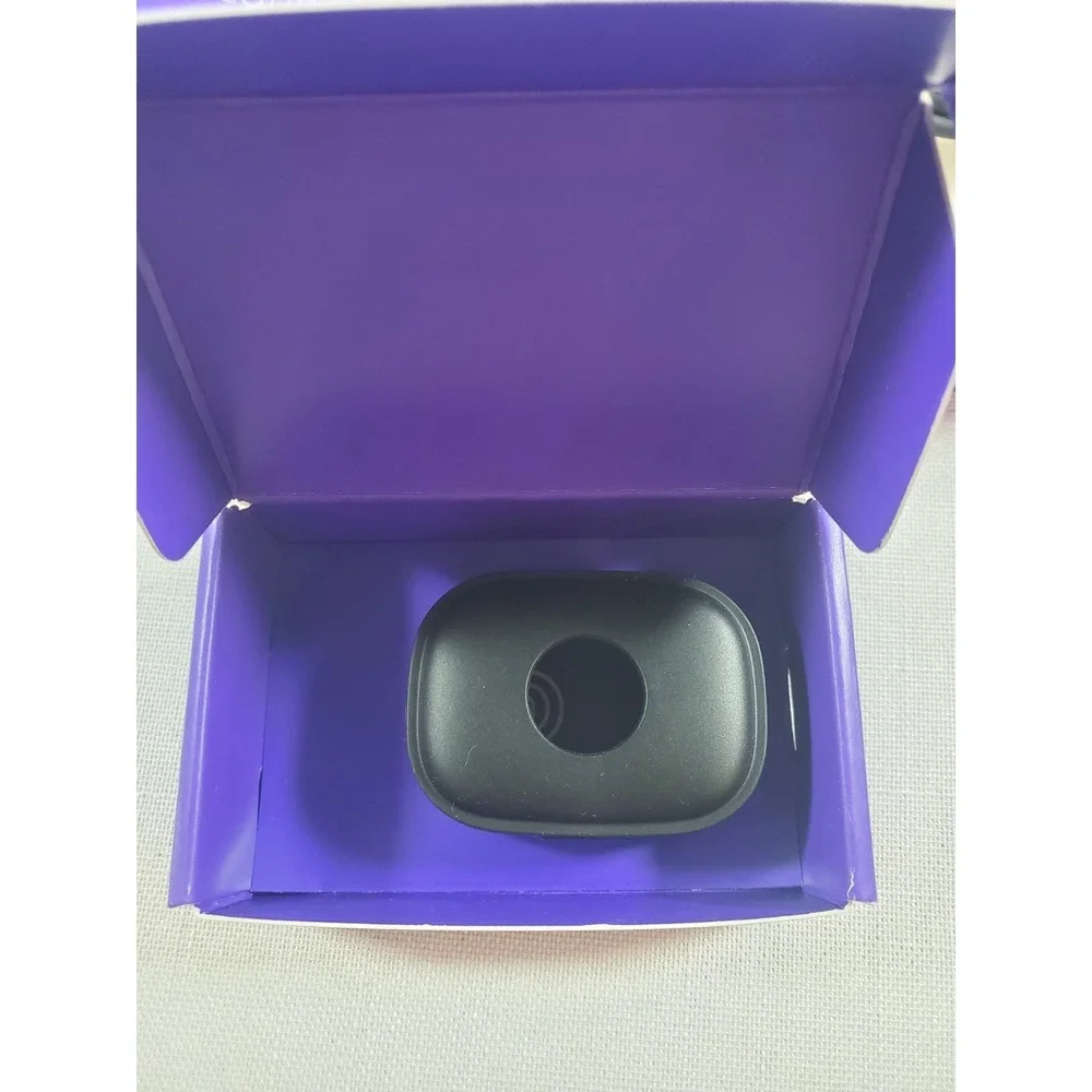 Life360 Pet GPS Tracker Live Tracking for Dog Cat Collar w/ Adventure Sleeve NEW